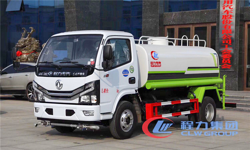 國六東風(fēng)小多利卡5方灑水車