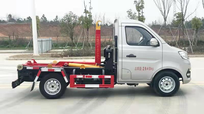 國六3方 藍牌長安勾臂垃圾車
