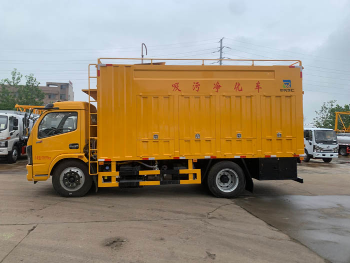 東風(fēng)F7福瑞卡吸污凈化車